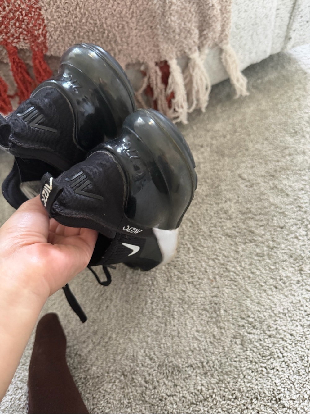 Nike Air Max 270 Black/White — - Picture 10 of 14